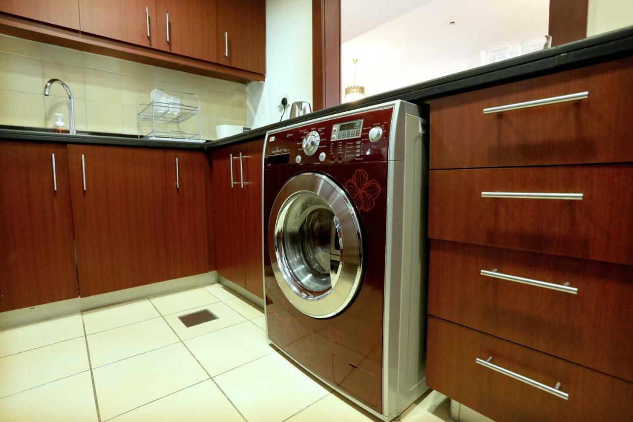Luxury Casa - Marvel Sea View Apartment Jbr Beach 2Br ดูไบ ภายนอก รูปภาพ